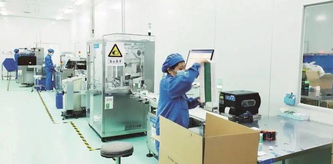 这个冬日,让我们爱心相助 暖心共享